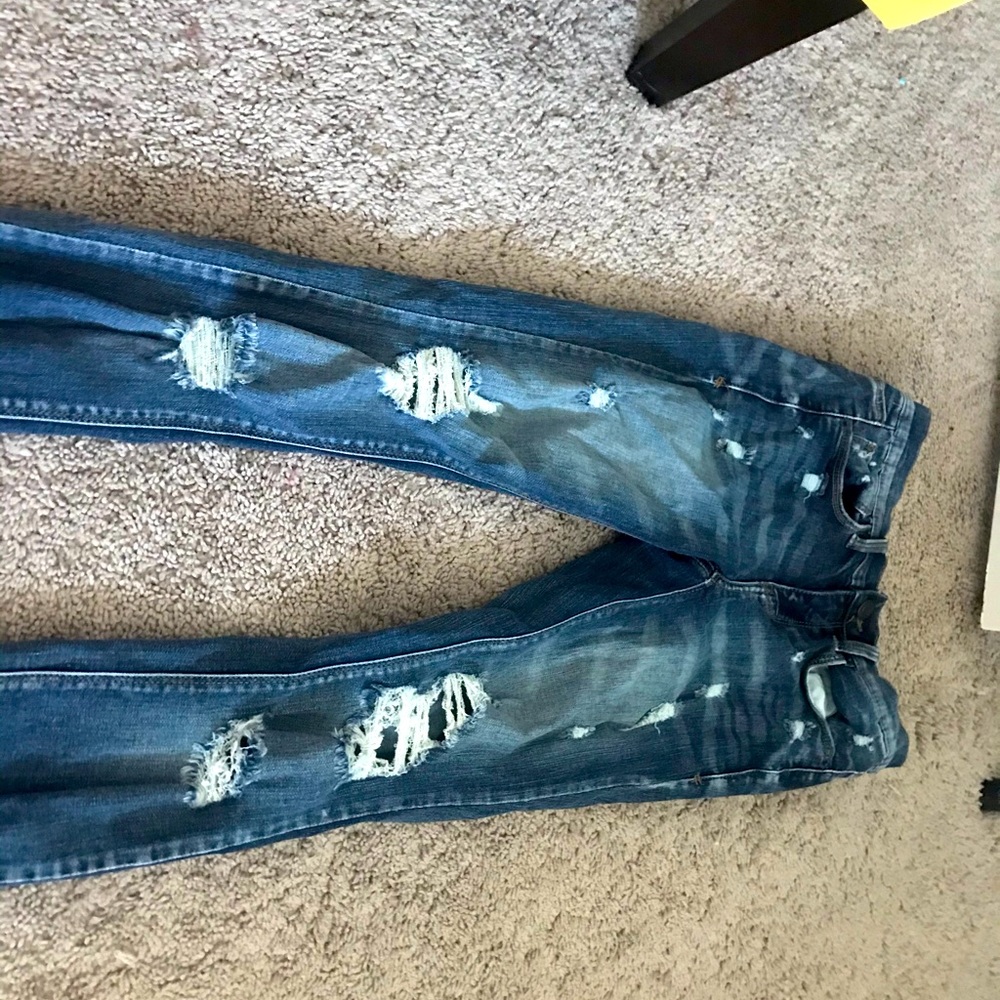 Mudd Ripped Skinny Jeans. NWOT! Size 1